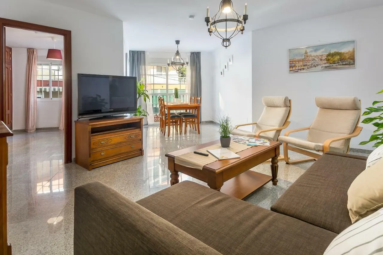 Daire Sf Carihuela Luxury Suite Torremolinos İspanya